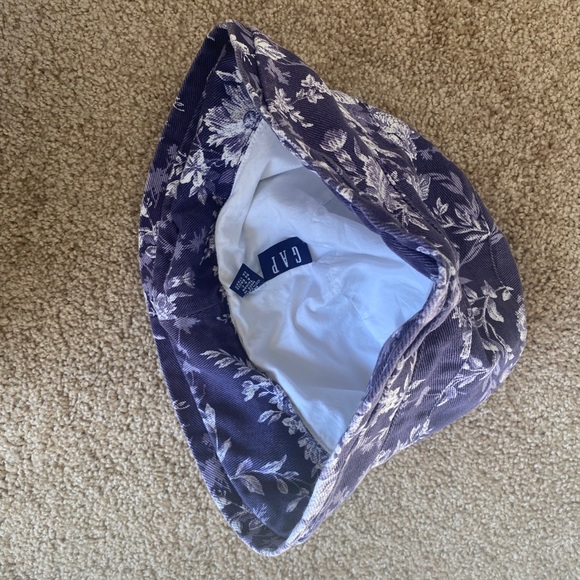 GAP Floral Print Bucket Hat - Picture 4 of 5